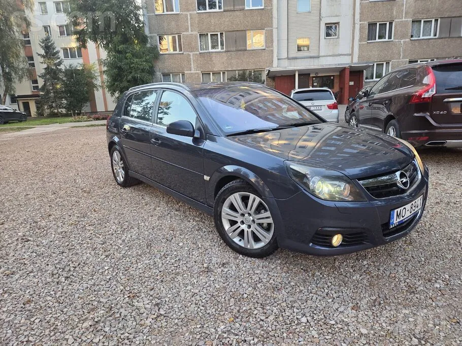 Opel Signum 2006 photo 2