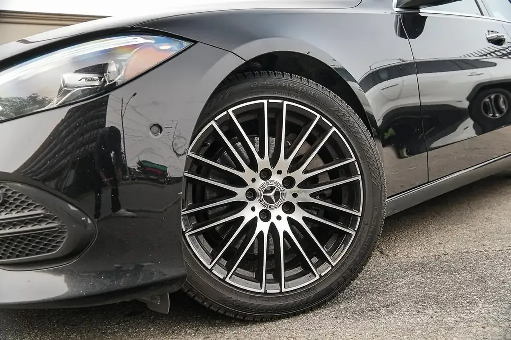 Mercedes-Benz C-Class 2022 photo 4