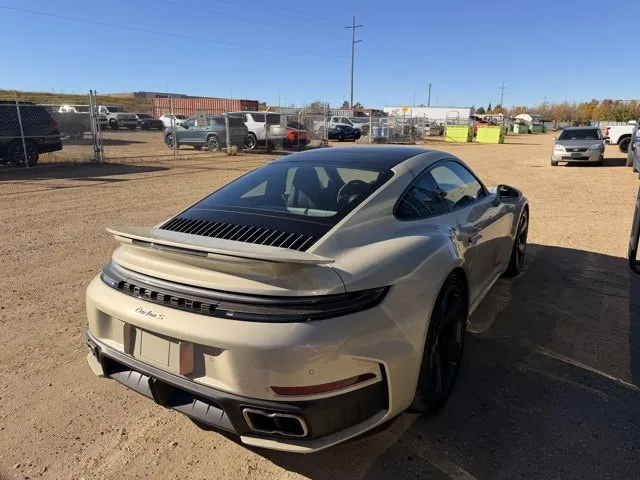 Porsche 911 Turbo S 2026 photo 5