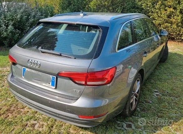 Audi A4 2017 photo 3