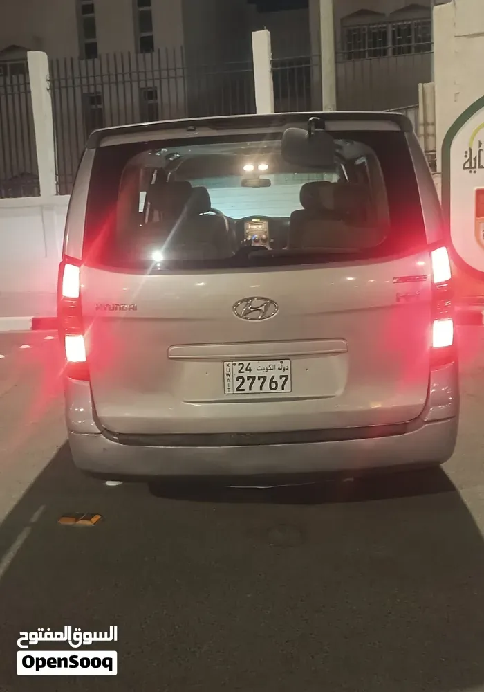 Hyundai H1 2015 photo 4