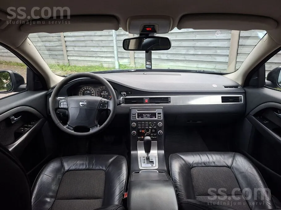 Volvo V70 2008 photo 5