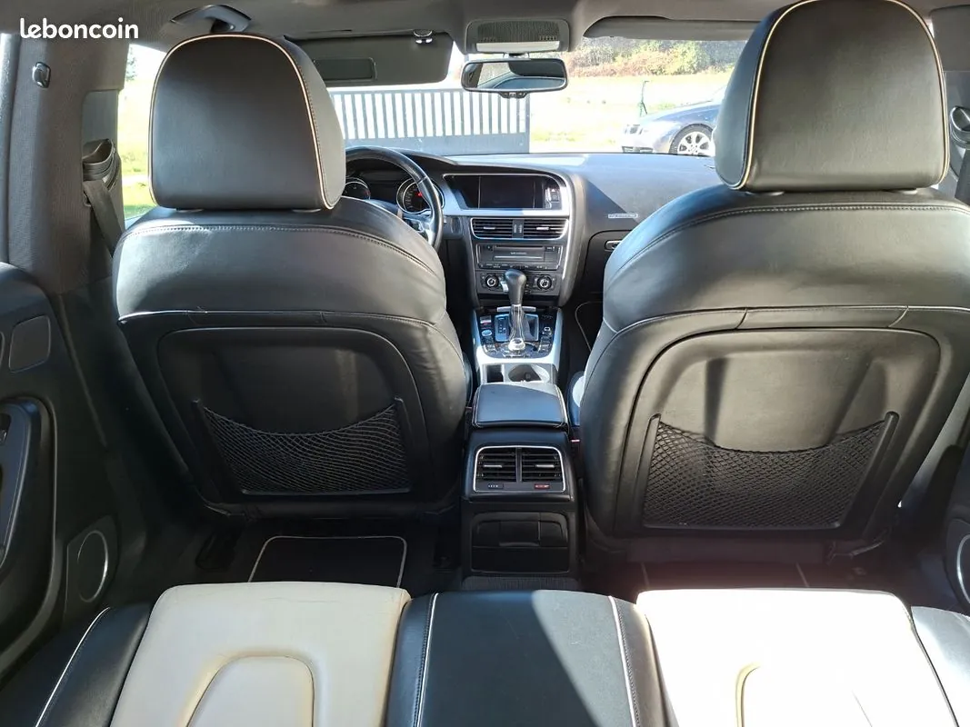Audi A5 2010 photo 3