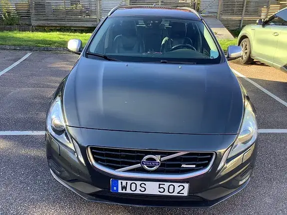 Volvo V60 2012 photo 2