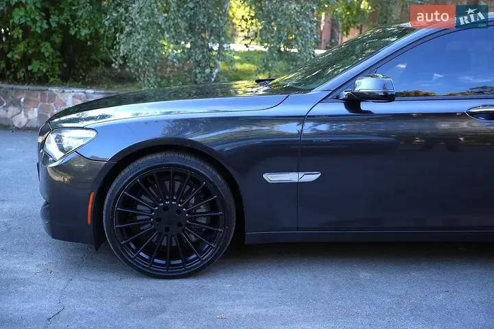 BMW 7 Series 2014 photo 4
