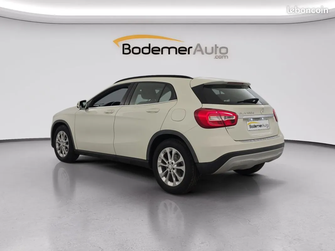 Mercedes-Benz Gla 2016 photo 3