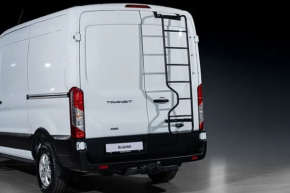Ford Transit 2023 photo 3