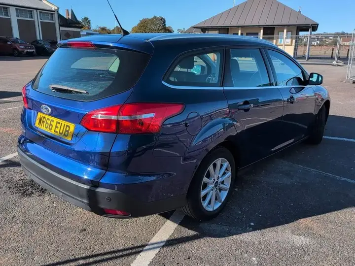 Ford Focus 2016 photo 4