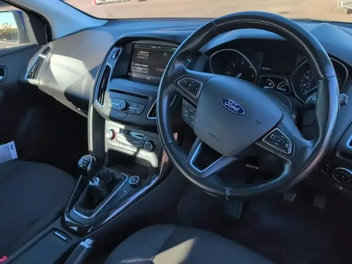 Ford Focus 2016 photo 5