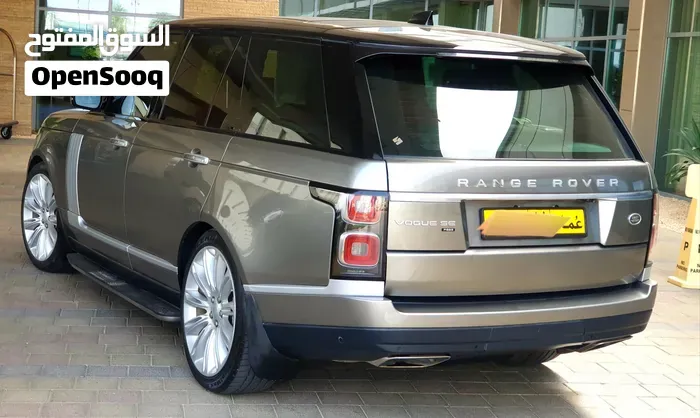 Land Rover Range Rover Vogue 2020 photo 4