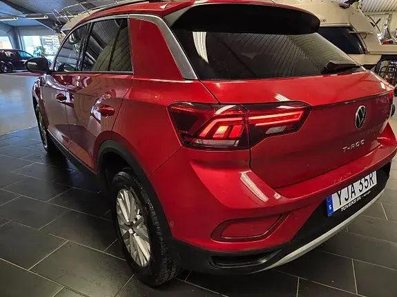 Volkswagen T-Roc 2023 photo 5