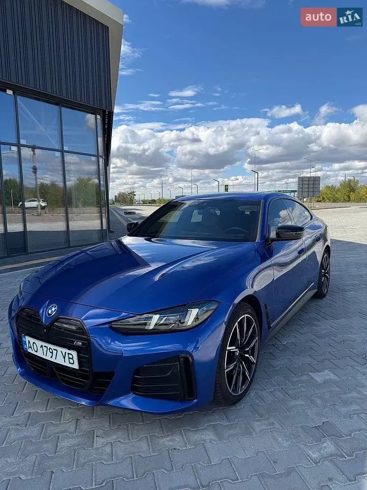 BMW I4