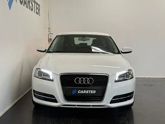 Audi A3 2012 photo 4