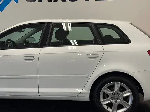 Audi A3 2012 photo 3