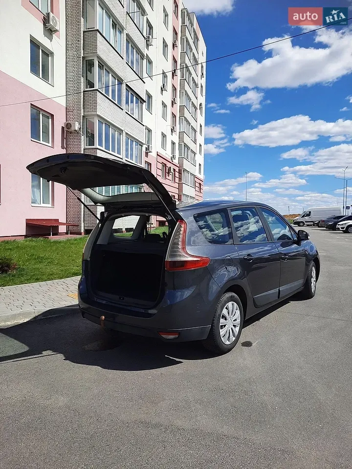 Renault Grand Scenic 2009 photo 5