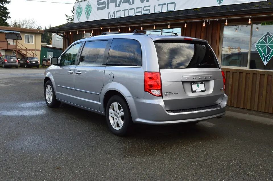 Dodge Grand Caravan 2016 photo 3