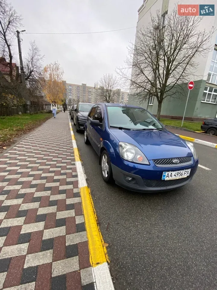 Ford Fiesta 2008 photo 4