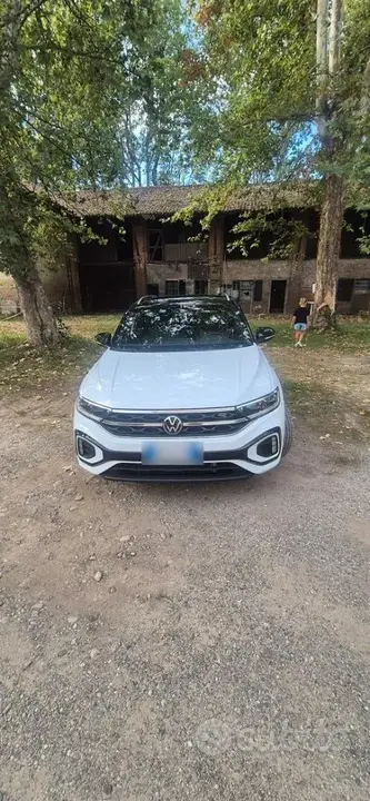 Volkswagen T-Roc 2023 photo 4