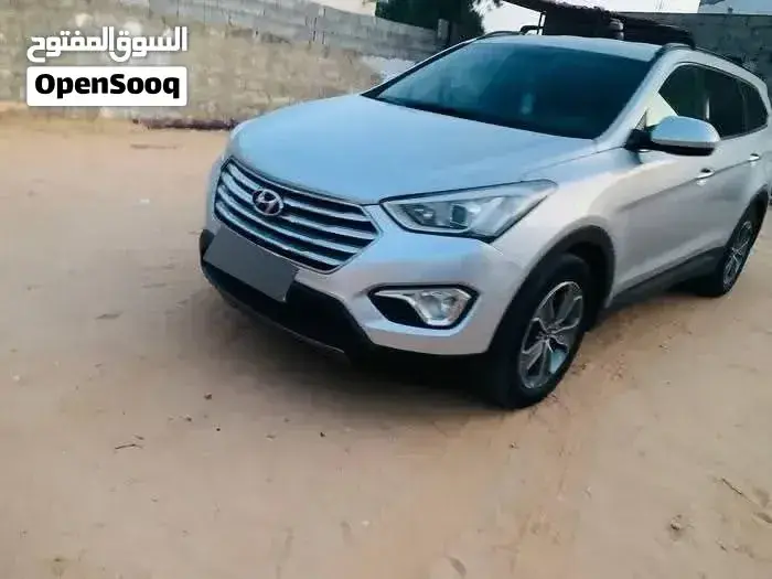 Hyundai Santa Fe 2013 photo 3