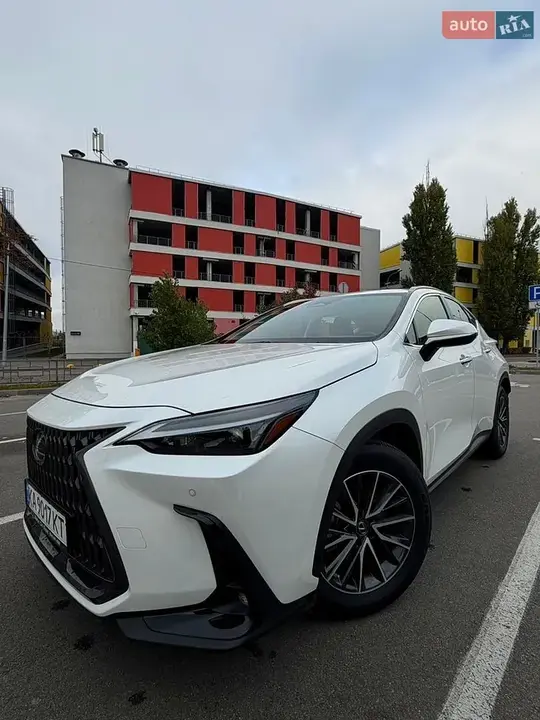 Lexus Nx 2022 photo 3