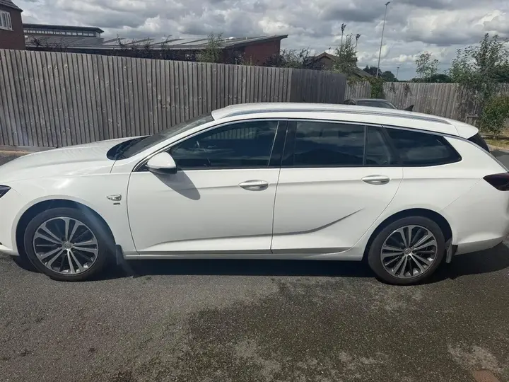 Vauxhall Insignia 2019 photo 4