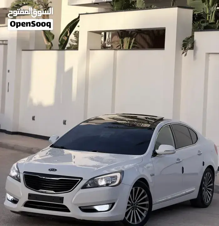 Kia Cadenza 2010 photo 4