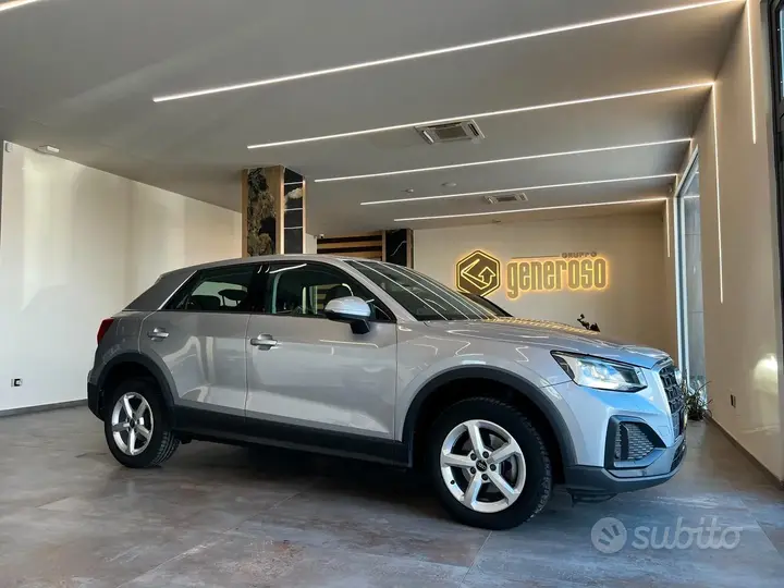 Audi Q2 2023 photo 2