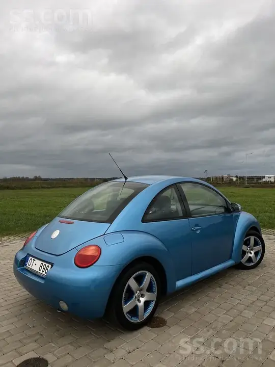 Volkswagen Beetle 2004 photo 2