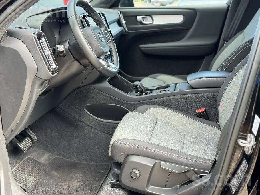 Volvo Xc40 2023 photo 5