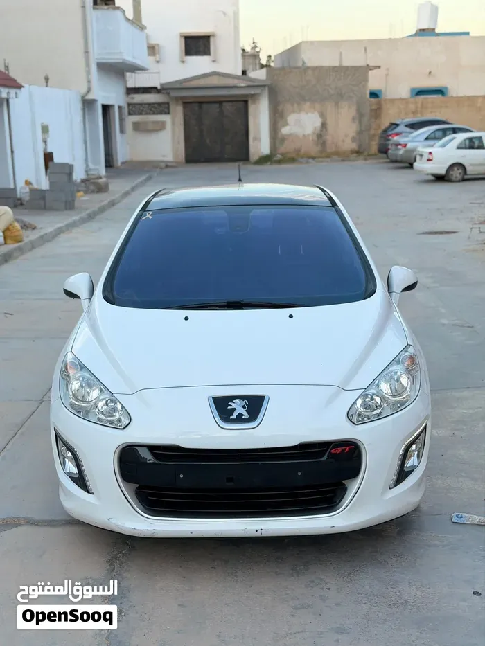 Peugeot 308 2014 photo 4