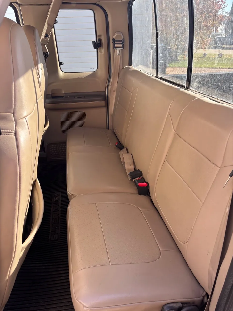 Ford F250 2001 photo 2