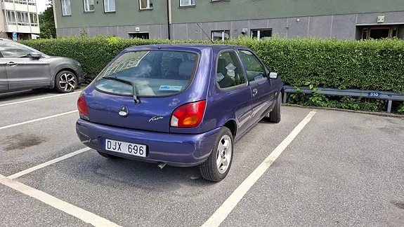 Ford Fiesta 1999 photo 3