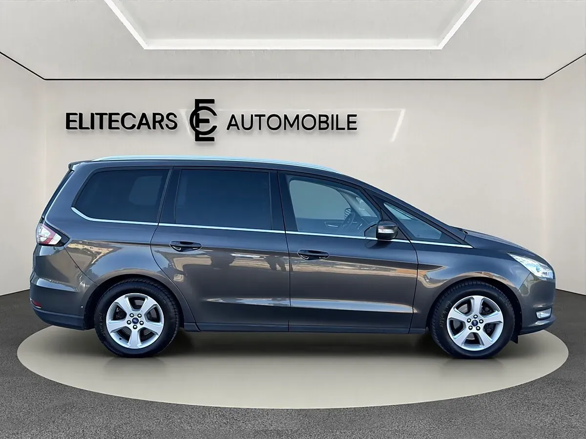 Ford Galaxy 2016 photo 3
