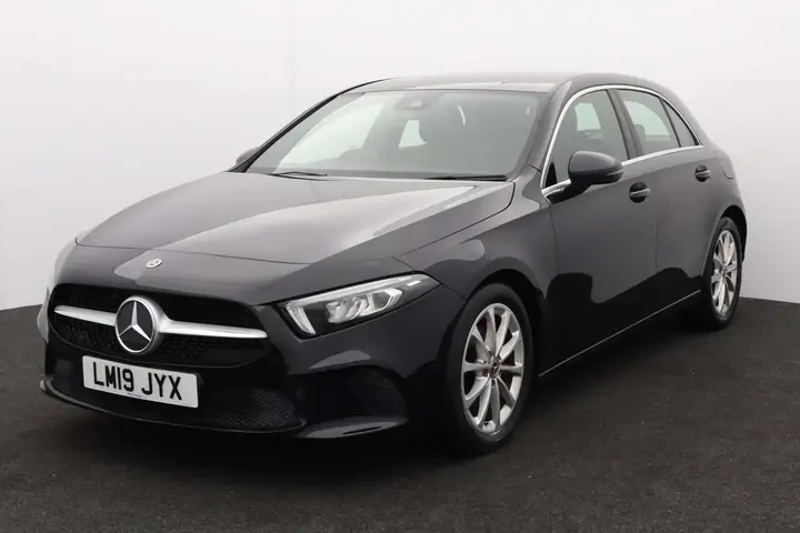Mercedes-Benz A-Class 2019 photo 3