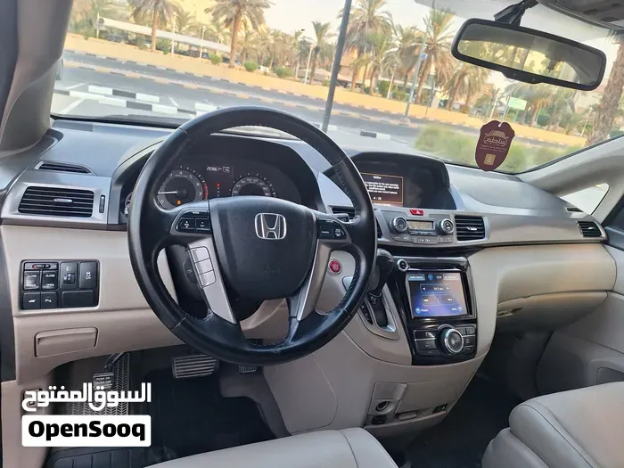 Honda Odyssey 2014 photo 5