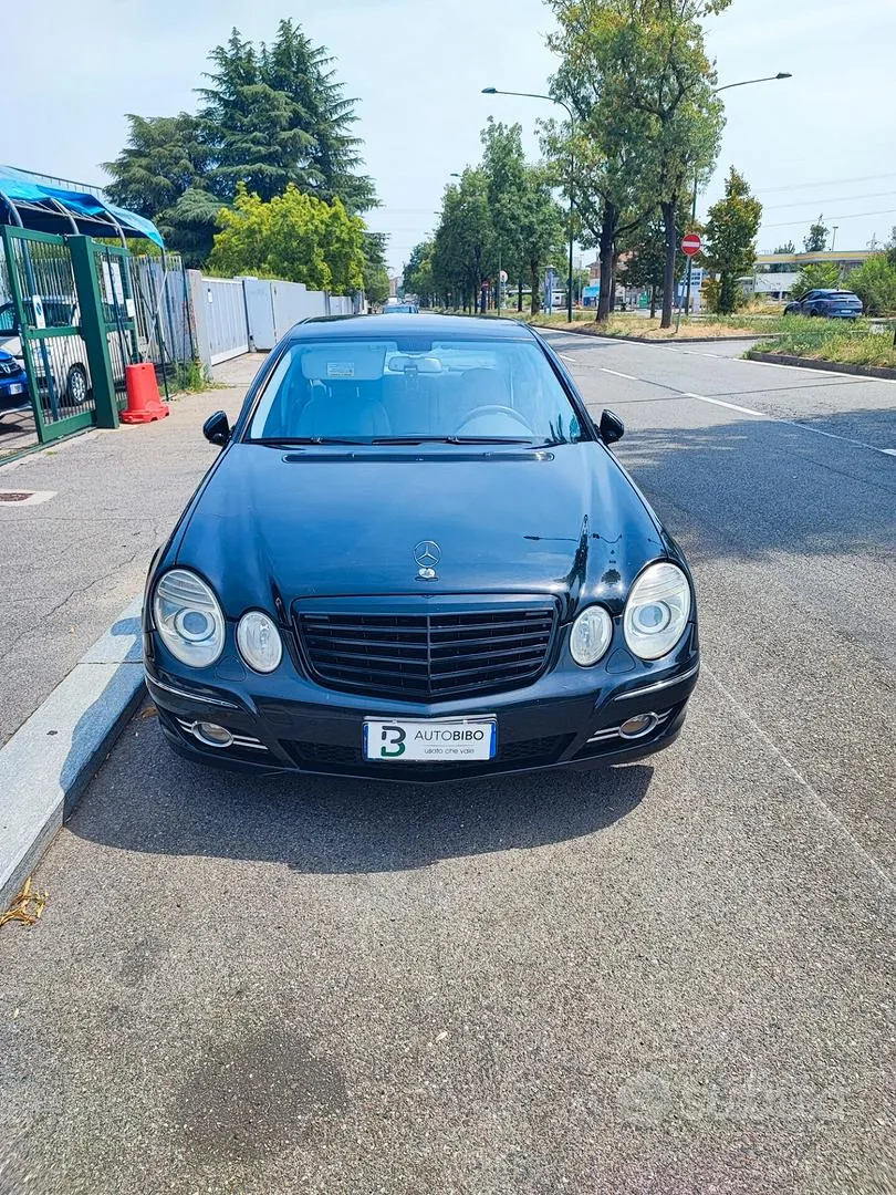 Mercedes-Benz E-Class 2007 photo 3