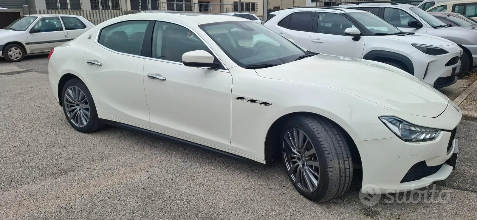 Maserati Ghibli 2017 photo 2