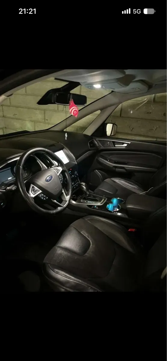 Ford Galaxy 2015 photo 3