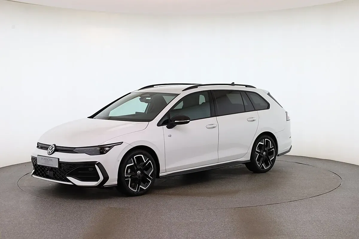 Volkswagen Golf 2026 photo 3