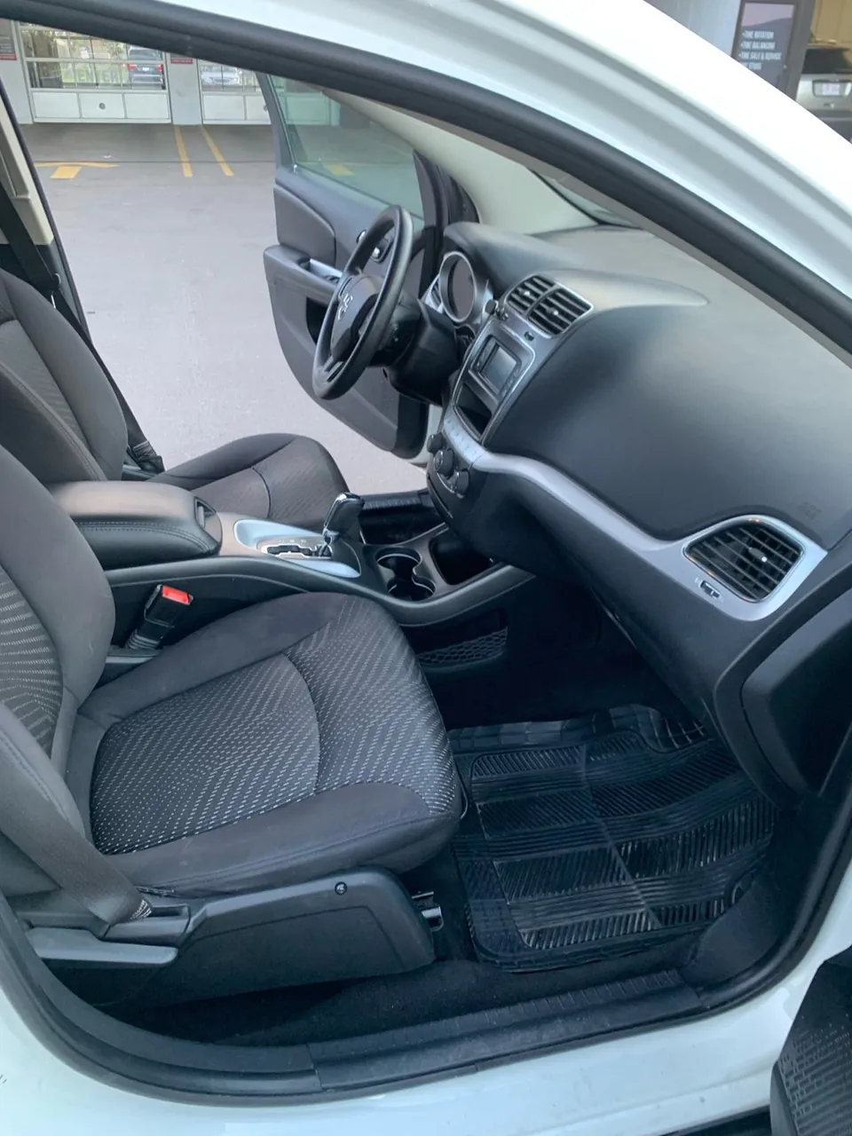Dodge Journey 2013 photo 4