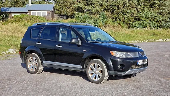 Mitsubishi Outlander 2008 photo 2