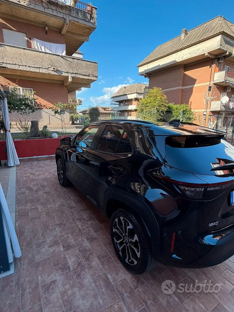 Toyota Yaris Cross 2024 photo 3