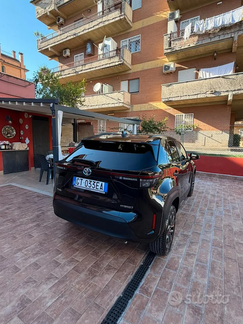Toyota Yaris Cross 2024 photo 2