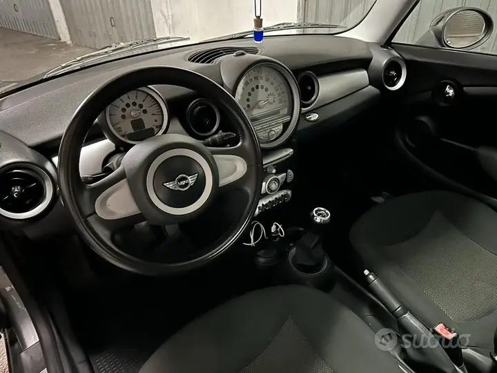 Mini Cooper 2009 photo 4
