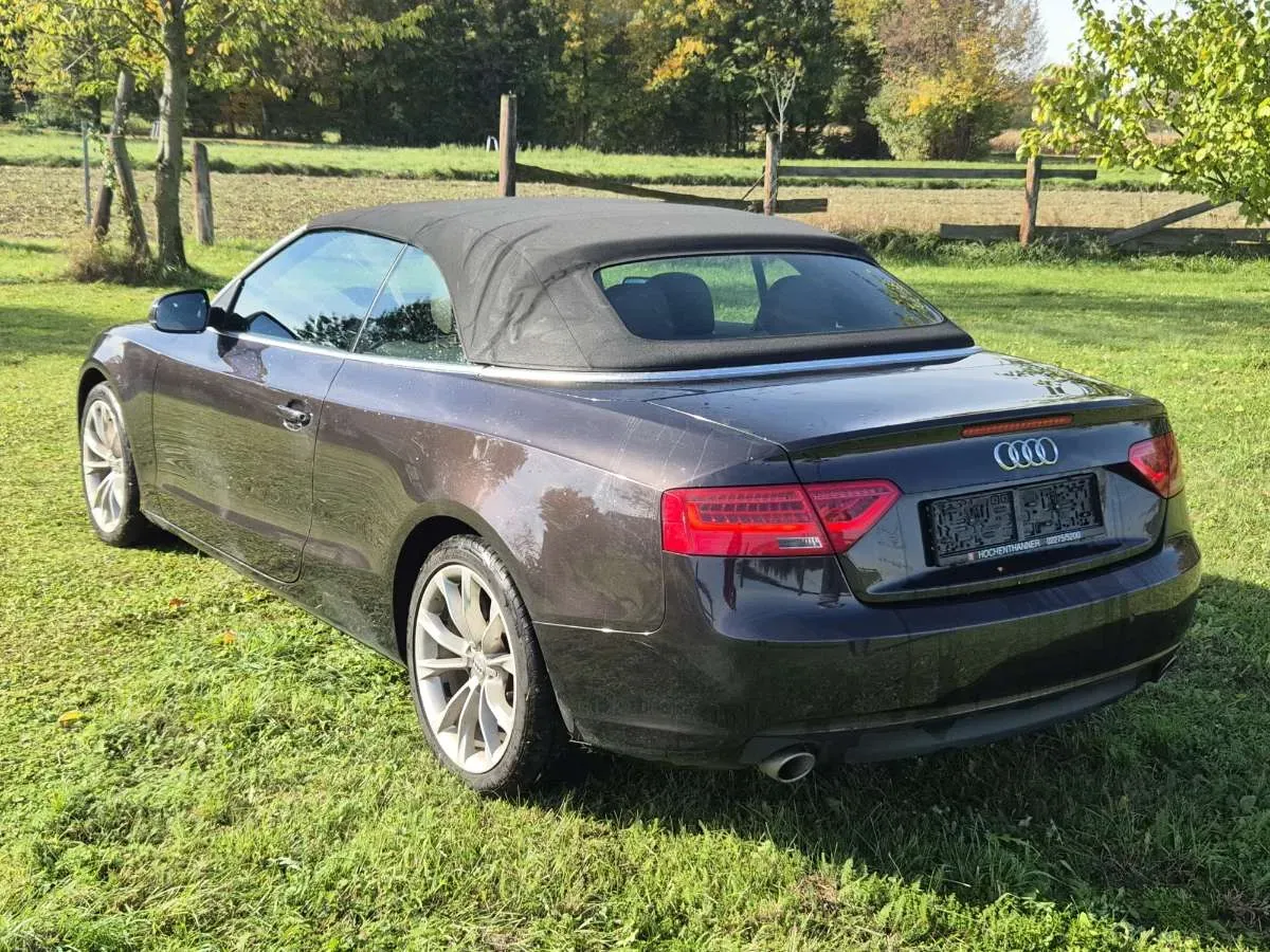 Audi A5 2012 photo 2
