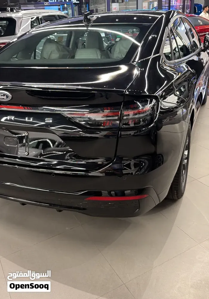 Ford Taurus 2026 photo 4
