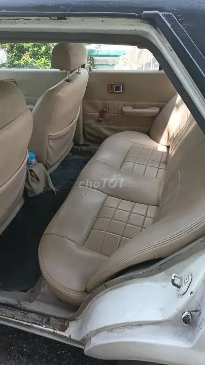 Toyota Corona 1981 photo 5