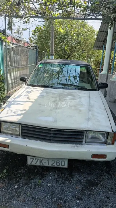 Toyota Corona 1981 photo 3