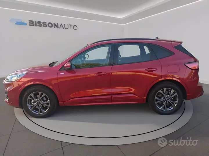 Ford Kuga 2023 photo 2