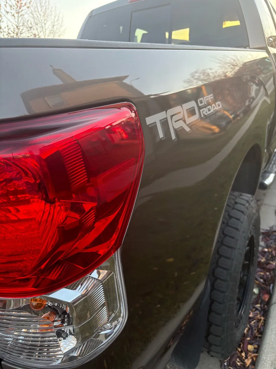 Toyota Tundra 2011 photo 2